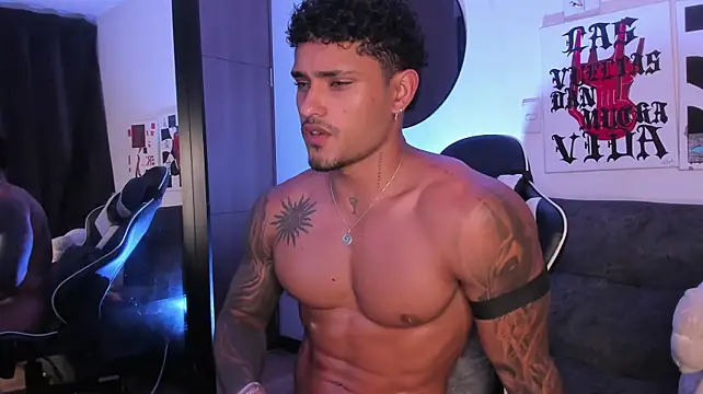 Chatroom XXX en direct de Alessandro_Vanni