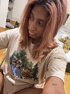 DonnaShy live XXX chat