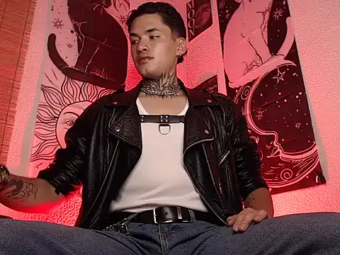 AlecBanne_ Live XXX-chat