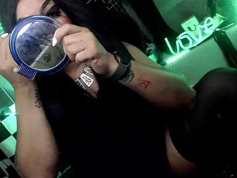 Chat +18 de CJ_Parker69 ao vivo