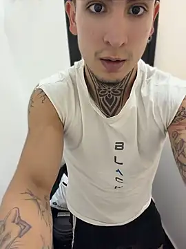 _Tomy08calderonn Live XXX chat