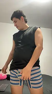 Chat XXX ao vivo de Fozil_Dvice