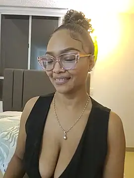 BiiancaEstradaa's Live XXX Chat