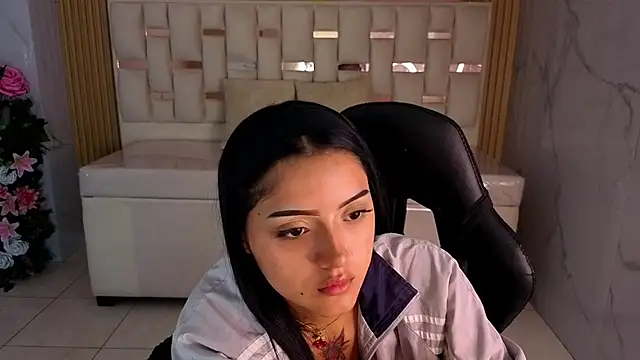veronicaa_s' Live XXX Chat