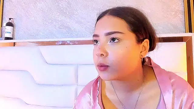 แชท XXX สดของ PamelaCollinsVS