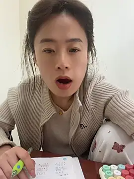 saozi666 网络视讯表演
