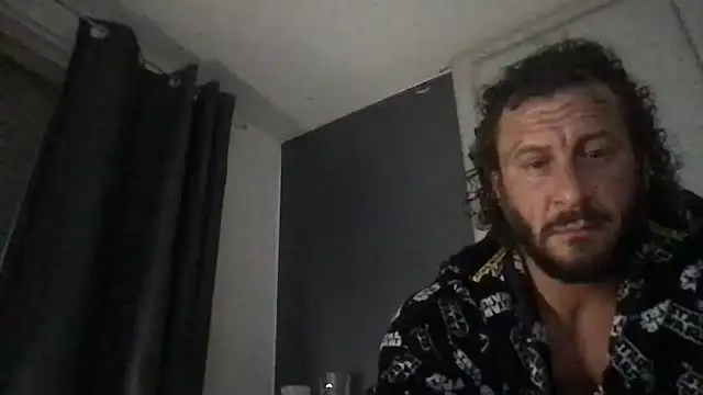 Magic_Mike_666 XXX чат на живо