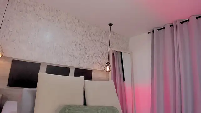 Chat XXX en directo de Valentina_carter1