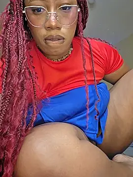 Czat XXX na żywo – Naomi_jhonson