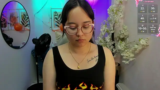 Chat XXX ao vivo de Shady_bug