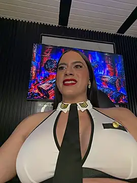 Chat XXX en directo de Naughtysofiaa