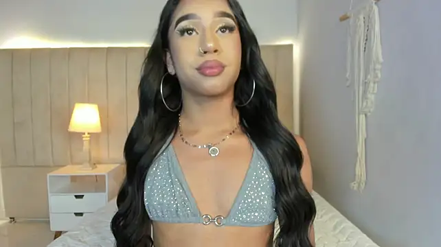Chat XXX en directo de Paulina_Diamond1