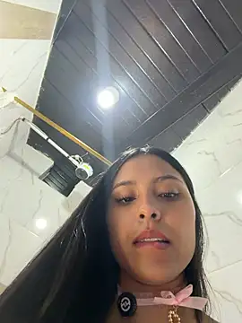 XXX chat uživo modela littlee_Lucy