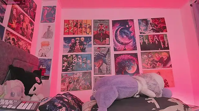 Онлайн чат XXX MissCurvyTop