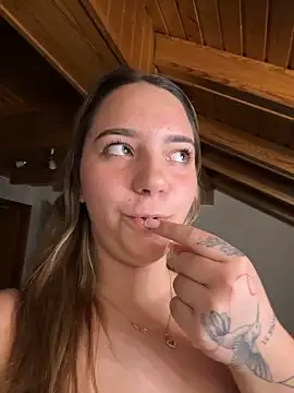 Chat +18 de Naomi-Klein ao vivo