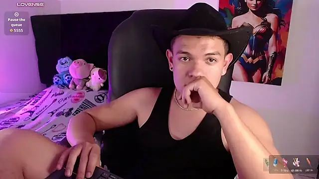Dunkan_Kravitz Chat XXX live