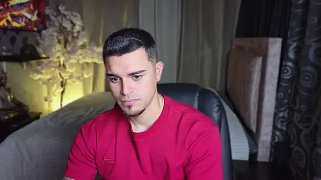 Soy-Albert_ Chat XXX live