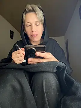 Онлайн чат XXX MARILYNKOVANOVA