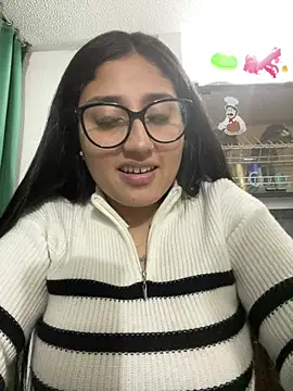 croftsmila's Live XXX Chat