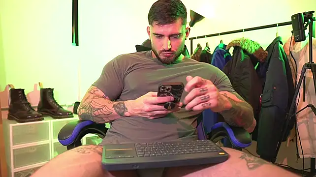 Chat XXX ao vivo de DimitriSullivan_