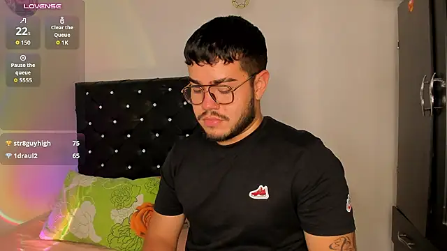 Joseph_777_ Chat XXX in diretta