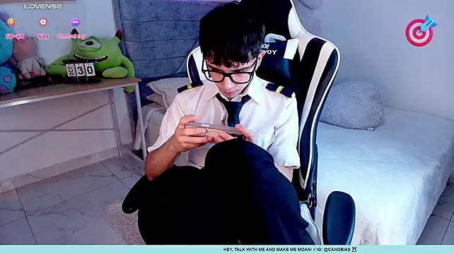 Niico_Cruz's Live XXX Chat