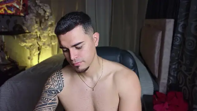 Soy-Albert_ Live XXX-Chat