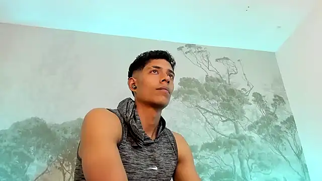 Kyros_leonidas Adlı Modelin Canlı XXX Sohbeti