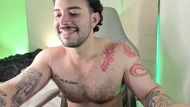 הופעת וובקאם של zyann__
