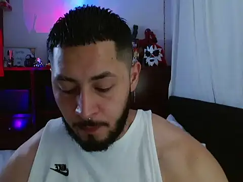 Spilios_low 라이브 XXX 채팅