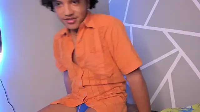 צ'אט XXX בשידור חי של DanteGalore