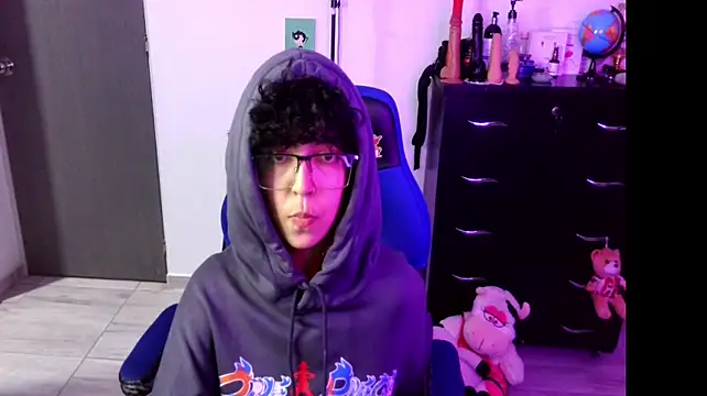 Živý XXX chat thomascooper7
