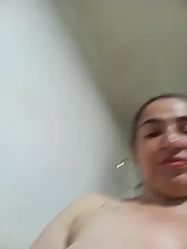 MaryRoze_ Chat XXX in diretta