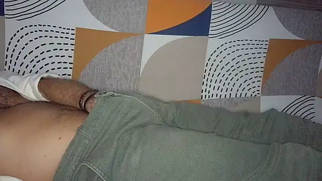Eroshotlicker Adlı Modelin Canlı XXX Sohbeti