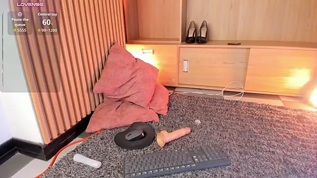 DemonFoxx Live XXX-chat