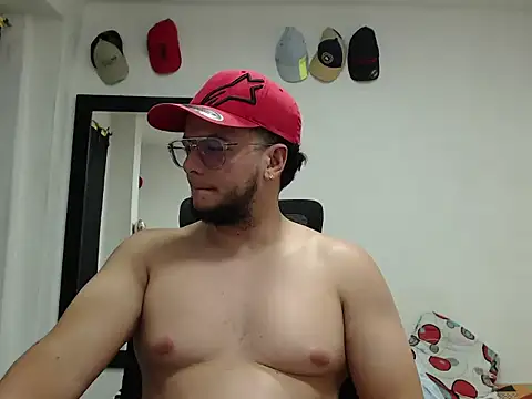 Redboy_ élő XXX-chatje
