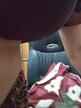 Chat XXX ao vivo de Tanha18