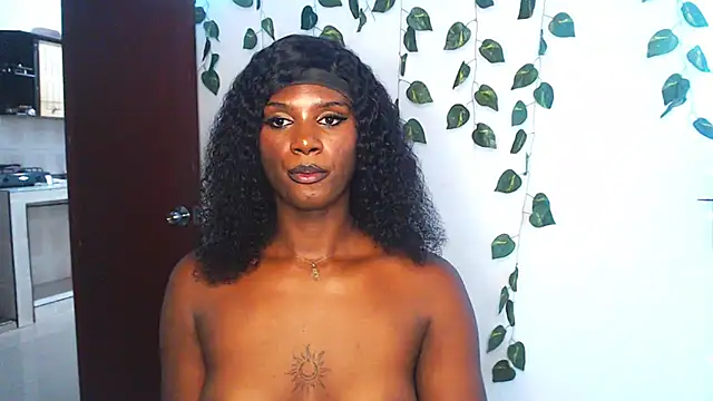 stefanny_hot03's Live XXX Chat
