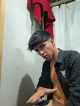 ZaneHoward live XXX chat