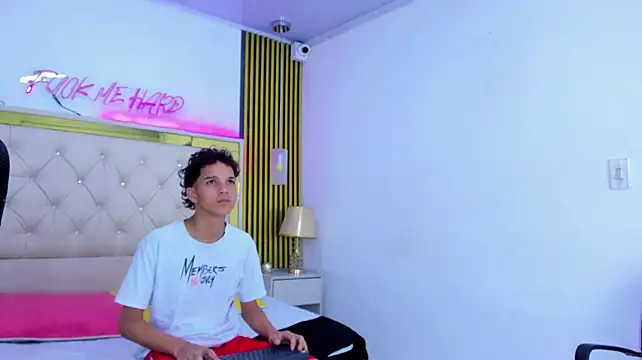 Živý XXX chat JustinSecret