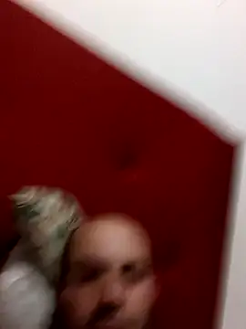 ivan1986s XXX чат на живо