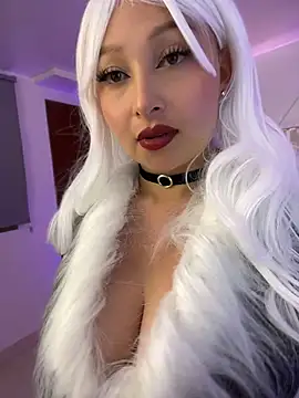 Eyleen_24 – Live XXX-chat