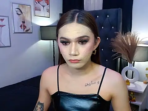แชท XXX สดของ MarieWanah