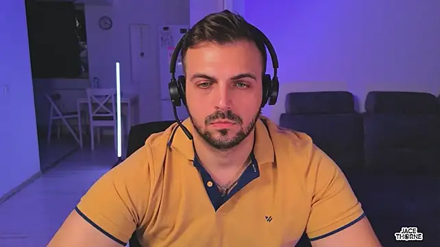 Jace_Thorne élő XXX-chatje