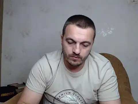 MasterTaylor live XXX chat