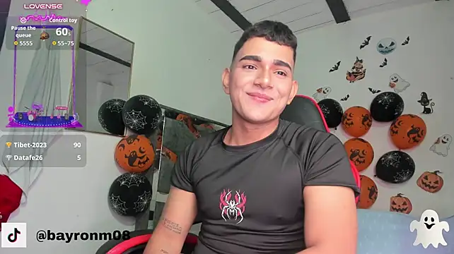 Chat XXX en directo de niall_falcon