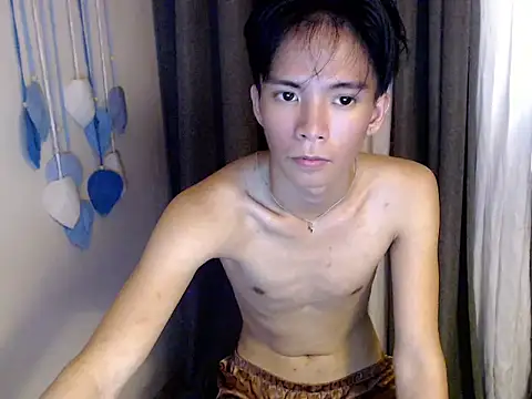 urfemboy_fantasy 现场XXX聊天