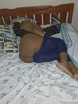 Katrina_plussize's Live XXX Chat