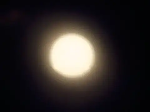 JusttoSayso webkamerás műsora