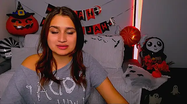 Amelie_Darkside Chat XXX in diretta
